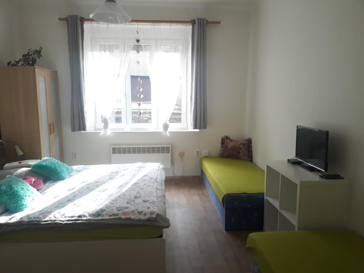 Apartmány Karlštejn Exterior foto