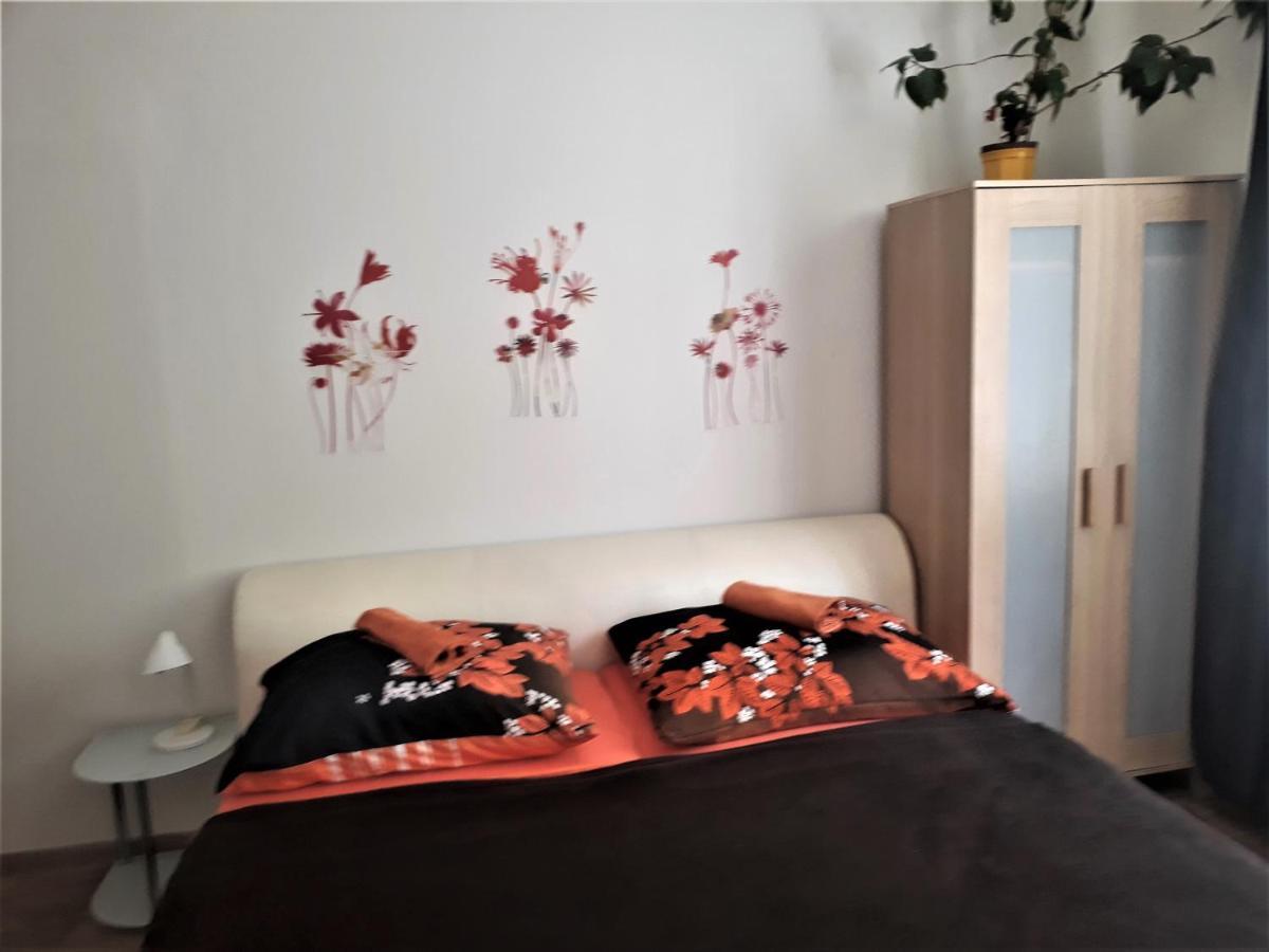 Apartmány Karlštejn Exterior foto